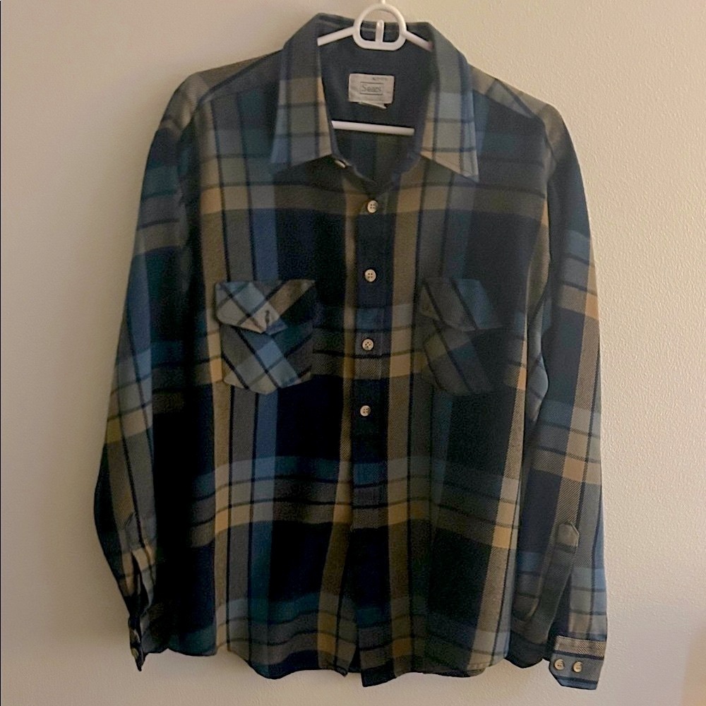 Sears Vintage Flannel Blue/Tan Plaid 2 Chest Pockets Button Down Shirt..XL